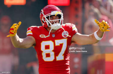 <span>Travis Kelce scored a touchdown while his new girlfriend Taylor Swift watched on from the stands. (Photo by Jason Hanna/Getty Images)</span>