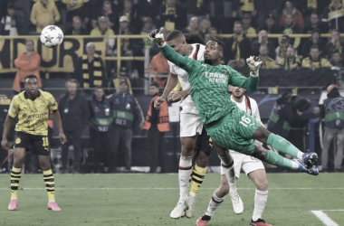 Lance entre el Borussia Dortmund y el AC Milán. Foto: Getty Images