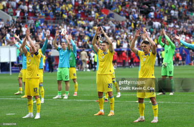 Slovakia 1-2 Ukraine: Super-sub Roman Yaremchuk keeps Ukrainian hopes alive