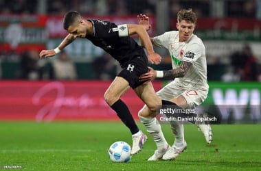 Augsburg claim three points as bizarre run continues for Gladbach