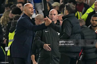 Fabian Hurzeler and Arne Slot. (Photo by GLYN KIRK/AFP via Getty Images)