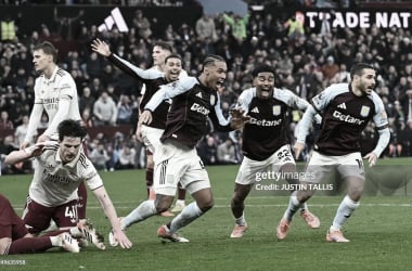 Plantilla del Aston VIlla celebrando el dos a uno/ Fuente: Getty Images