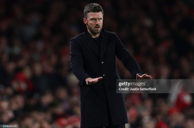 Carrick fails to rule out late signings before transfer window ends on Monday