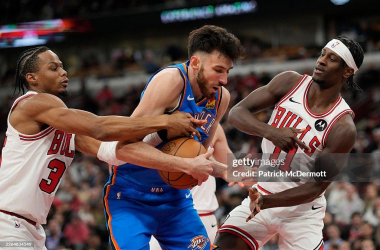 Short-Handed Thunder Come Out on Top at United Center