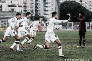 L'Italia che verrà: il Torino vince ancora e agguanta la vetta, finisce 2-1 con il Genoa