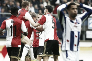 Previa Feyenoord vs Herenveen: a no perder terreno