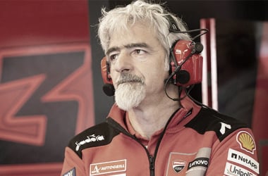 Gigi Dall'Igna en el box de Ducati | Imagen: MotoGP