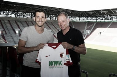 Kacar completes Augsburg move