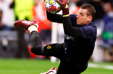 Courtois or Lunin? Real Madrid’s goalkeeping dilemma for the
final