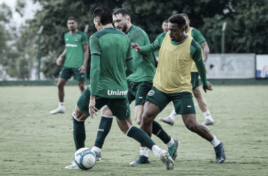 Em momentos inconstantes, Goiás e Vila Nova se enfrentam em clássico goiano