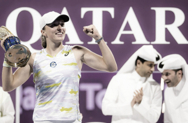 Swiatek aplastó a Kontaveit y es la campeona de Doha