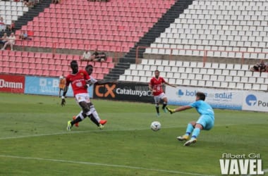 El Nàstic se presenta a su afición con una victoria