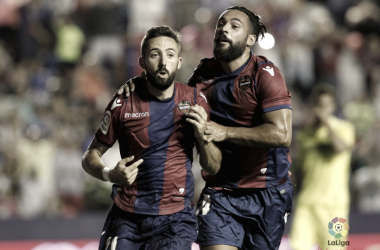 Un gran Levante vence al Villarreal, con polémica