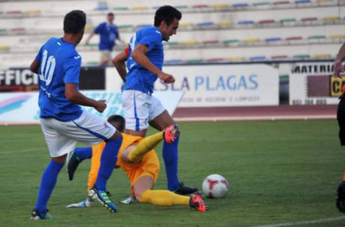 San Fernando CD 1 - 0 Atlético Malagueño: los azulinos dominan ante un buen filial