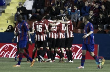 El Athletic sufre para acariciar la Champions