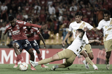 Medellín goleó a Always Ready en casa y clasificó a octavos de final de la Copa Sudamericana