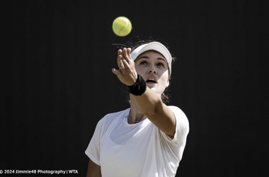 Kalinskaya elimina a Azarenka y llega a la gran final de
Berlin