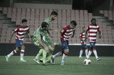 La Hoya Lorca - Granada B: visita a un líder invicto en casa