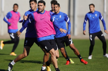 El Granada CF anula el entrenamiento con público tras el parón