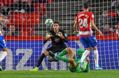 El Granada CF pone fin a la racha de cuatro partidos sin perder como local