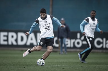 Em duelo de maiores semifinalistas, Grêmio e Flamengo medem forças no jogo de ida