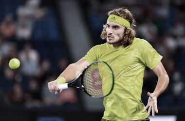 Tsitsipas irrumpió con todo