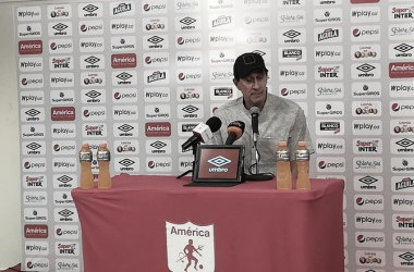 Alexandre Guimarães: "Tenemos un plantel amplio para disputar el campeonato"