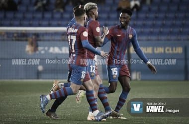 Ndiaye, Matheus Pereira y Ghailan celebrando un gol contra el UCAM Murcia.