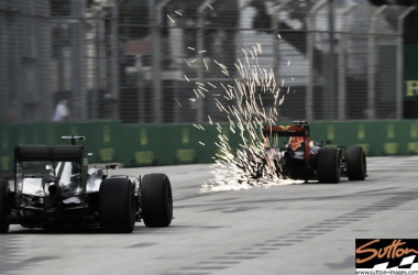 Singapore GP: Advantage Rosberg as Hamilton falters