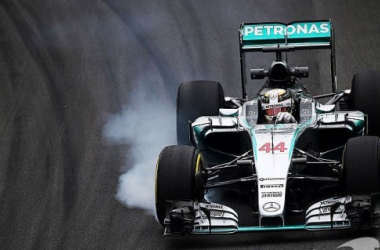 Lewis Hamilton comienza mandando en Abu Dhabi