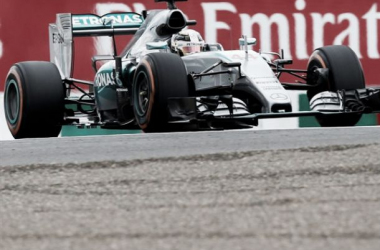 Hamilton leva a melhor no GP do Japão e iguala número de vitórias de Senna