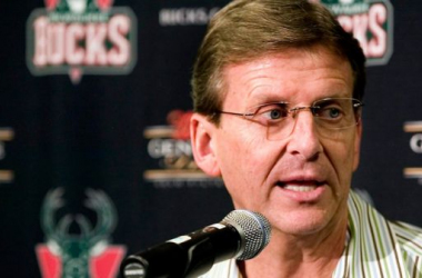 Milwaukee Bucks Extend General Manager John Hammond's Contract