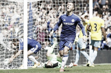 Chelsea 1-0 Crystal Palace: Hazard&#039;s penalty rebound secures Blues title victory