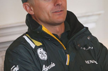 Kovalainen remplacera Räikkönen chez Lotus