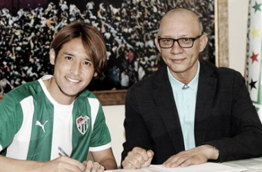 Hosogai completes Bursaspor switch