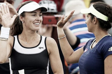 Hingis y Mirza siguen imparables