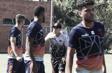 Vasco vence dois jogos-treino e fecha preparação em Pinheiral