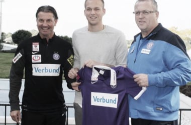 Holzhauser joins Austria Wien