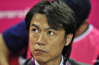 A 44 ans, l&#039;ancien international sud-coréen va entraîner la Corée du Sud au Brésil pour la Coupe du Monde (crédit-photo : channelnewsasia.com)