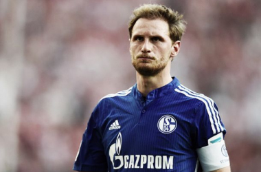 Benedikt Höwedes will remain Schalke captain
