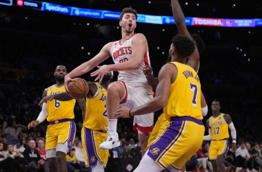 Houston Rockets vs Los Angeles Lakers LIVE Updates: Score, Stream Info, Lineups and How to Watch NBA Match