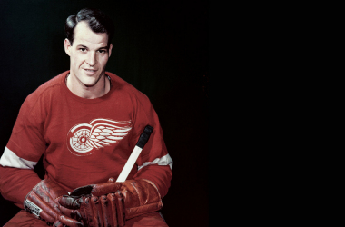 Gordie Howe: Mr. Hockey retired today in 1971