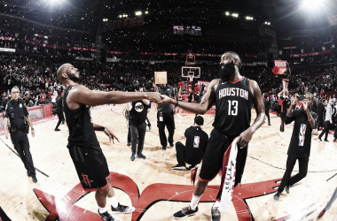 NBA playoffs, Houston chiude i conti con i Jazz in gara-5 (112-102)