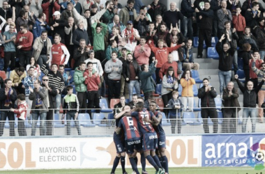 El Huesca continua su buena racha en casa