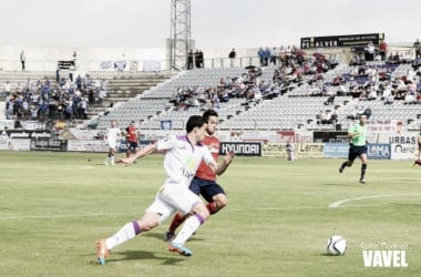 Hugo Díaz socorre al Real Jaén del naufragio en Huelva