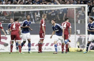 El Hamburgo arranca un empate al Schalke 04 en un partidazo