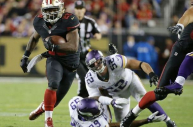 San Francisco 49ers&#039; Carlos Hyde Runs All Over Minnesota Vikings In MNF Win