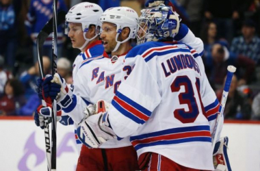 New York Rangers Defeat Colorado Avalanche 2-1 Behind Henrik Lundqvist, Oscar Lindberg