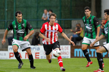 Guarrotxena aúpa al Bilbao Athletic al liderato