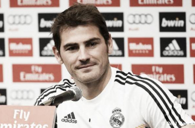 Iker Casillas: &quot;No parto como titular, tengo que ganarme el puesto&quot;